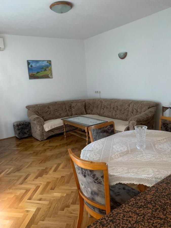 Apartman Adriana ポダツァ エクステリア 写真