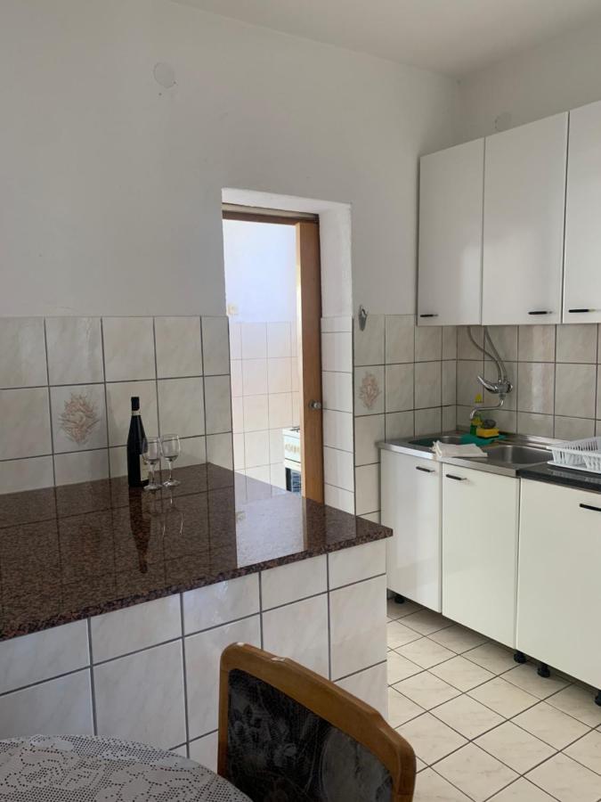 Apartman Adriana ポダツァ エクステリア 写真